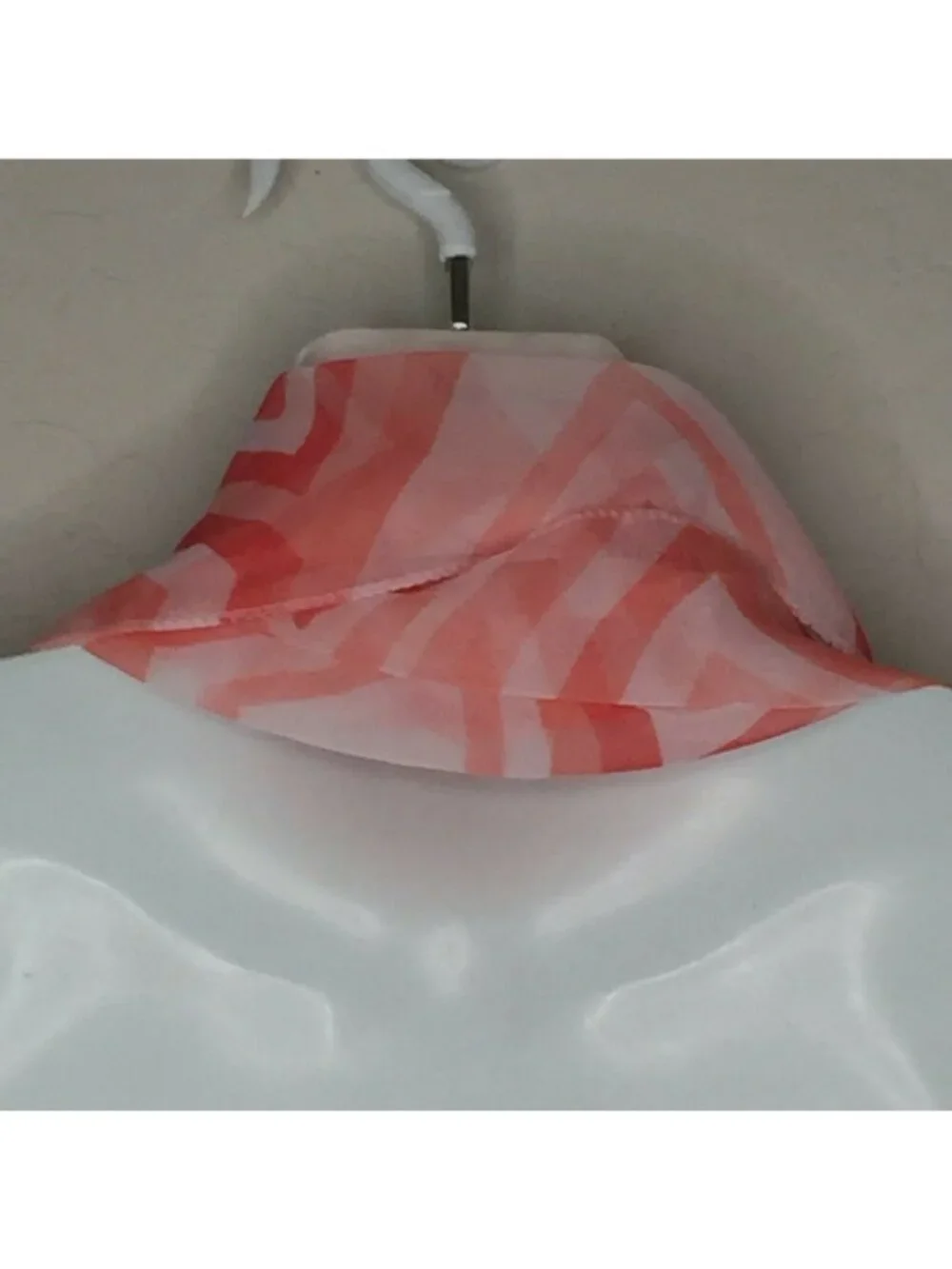 Womens Peach White Diamond Geometric Scarf Accessories Fashion One Size 30